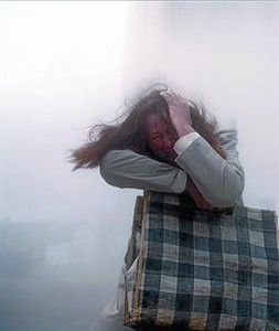Fotograma de 'La red social'. L'actor Jesse Eisenberg, davant l'ordinador.
