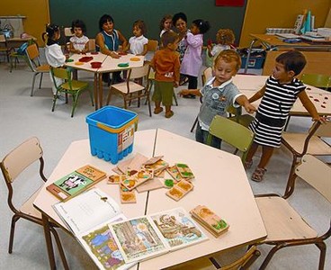 Primer dia d'escola en un centre de Santa Coloma, l'any passat.