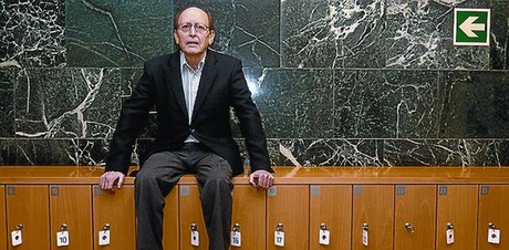 El periodista, ahir, durant la presentaci� del seu llibre, al Carmel.