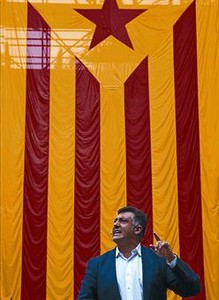 El l�der d'ERC, Joan Puigcerc�s, ahir al Teatre Grec de Barcelona.