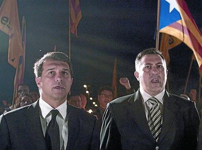 Laporta i Puigcerc�s, en la marxa de torxes d'ERC en homenatge a Llu�s Companys, l'octubre passat.
