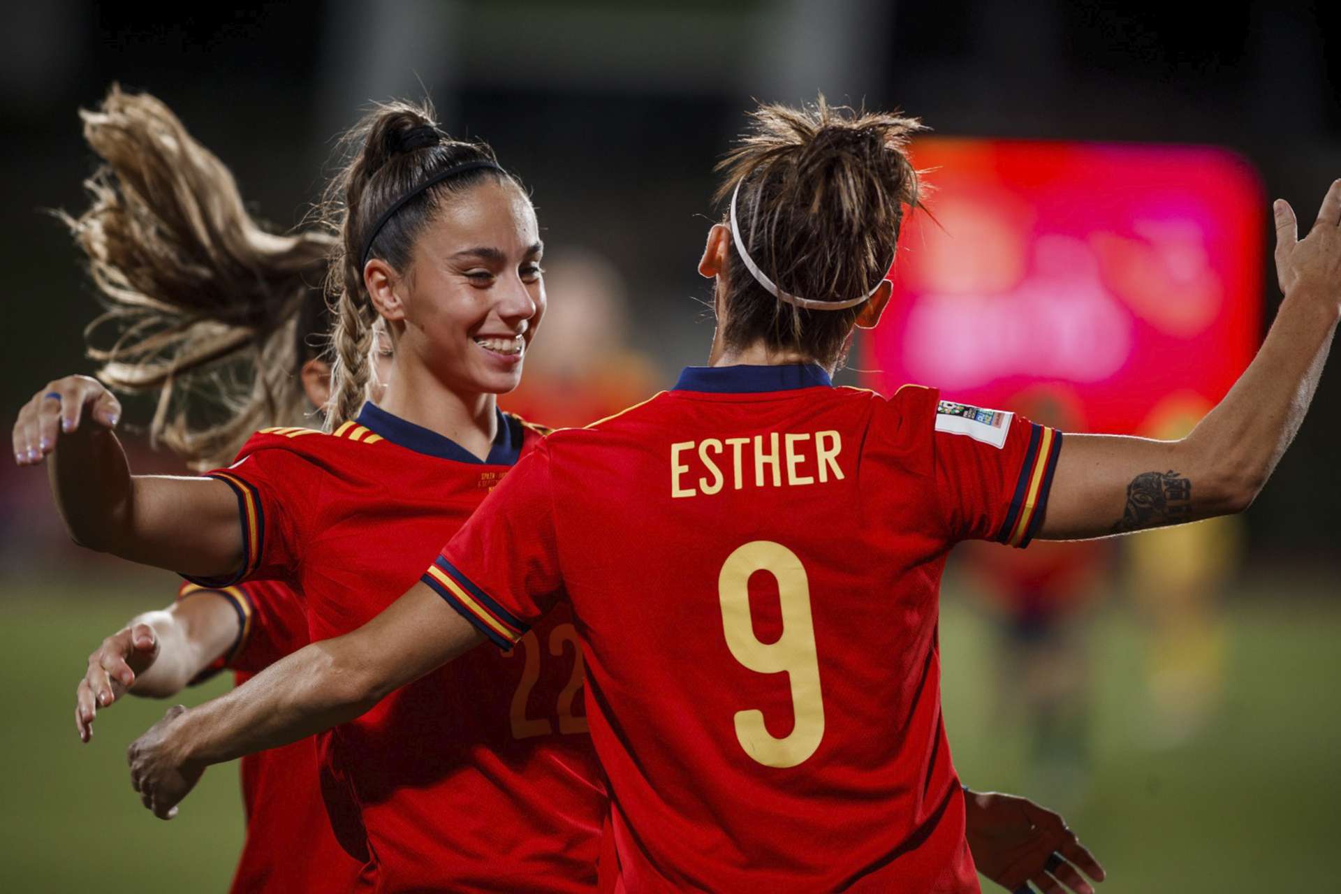 La RFEF revoluciona el fútbol femenino