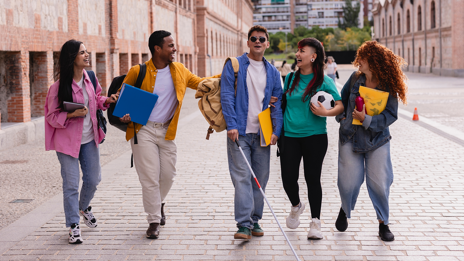 Banco Santander beca 200 estudiants universitaris amb discapacitat per al curs 2024-2025